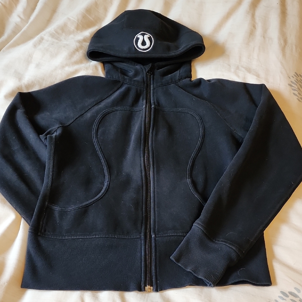 Lululemon - Limited Edition Stargate Size 6